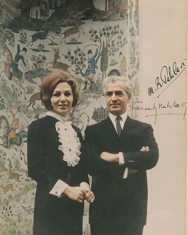 gravitywelt's tweet image. با رفتن این زیبایی از ایران💖 دنیا به چه گرفتاری بزرگ یا درد بی درمانی مبتلا شد!.  
هیچ راه حل و درمانی هم برای کشور، خاورمیانه، اروپا، آمریکا و الی آخر وجود نداشته، ندارد و نخواهد داشت جز بازگشت این موسیقی زیبای پهلوی 👑 به ایران.  
آمین 🙏🏻