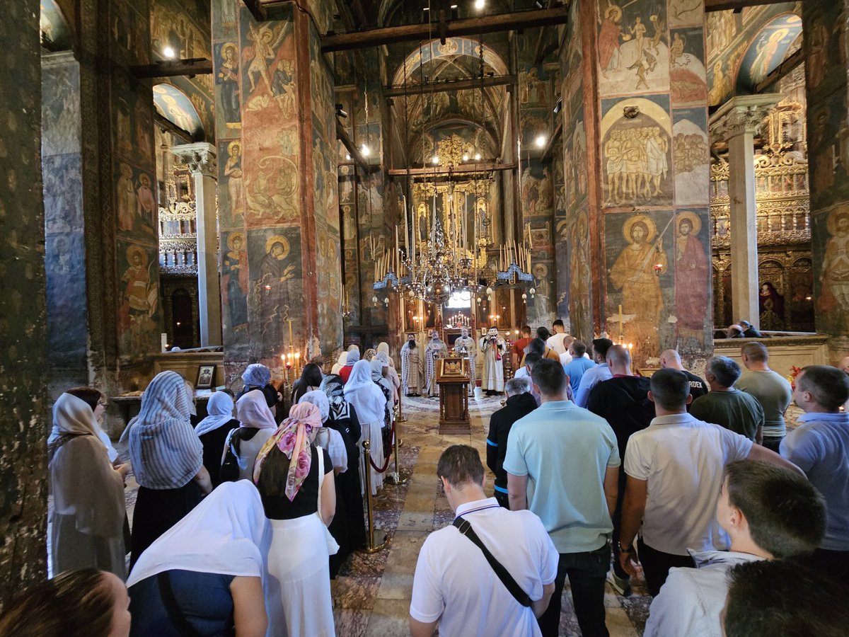 DecaniMonastery's tweet image. Dicvine #Liturgy at Visoki #Dečani #Monastery today 13 July (30 June Julian Calendar). The feast of the 12 Holy Apostles. #SebianOrthodoxChurch in #Kosovo