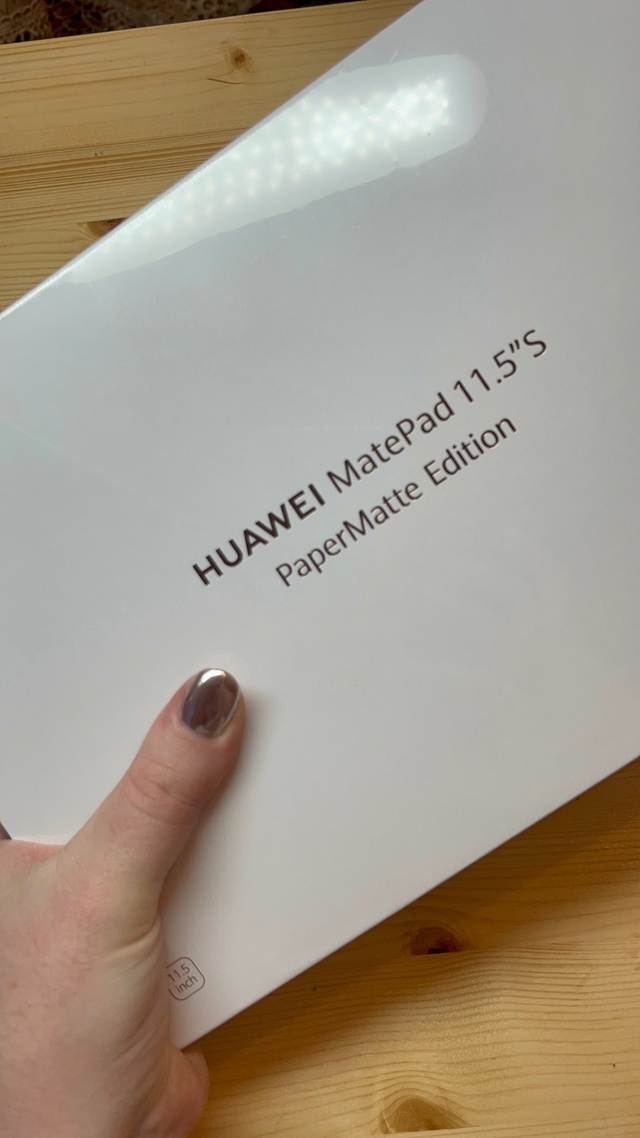 OMG! I have a new drawing tablet! Now a little break while I learn how to use it)