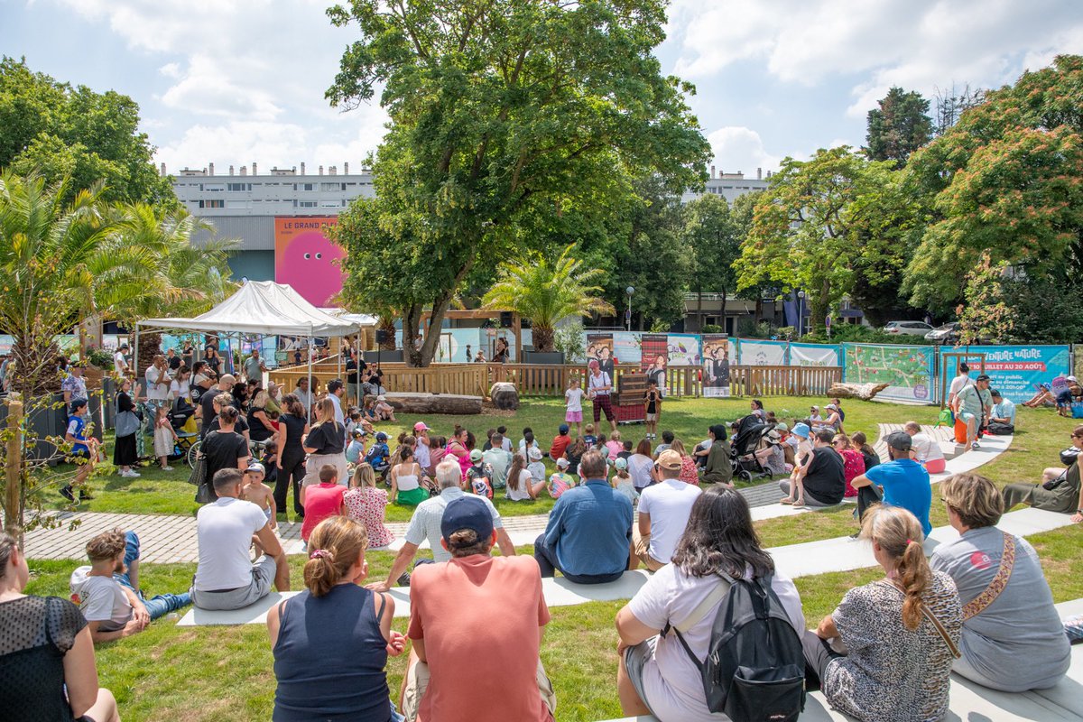 Arnaud Deslandes (@ardeslandes) on Twitter photo 🎢🌿 Tyrolienne, glisse, nature… Lille Aventure Nature revient sur une plaine Marx Dormoy rénovée pour sa 5e édition ☀️
Beaucoup ne partiront pas en vacances. 
À Lille, on agit pour que chacun puisse s’évader et s’amuser l’été. 
Merci à tous ceux qui rendent cela possible 🙌 🎢🌿 Tyrolienne, glisse, nature… Lille Aventure Nature revient sur une plaine Marx Dormoy rénovée pour sa 5e édition ☀️
Beaucoup ne partiront pas en vacances. 
À Lille, on agit pour que chacun puisse s’évader et s’amuser l’été. 
Merci à tous ceux qui rendent cela possible 🙌