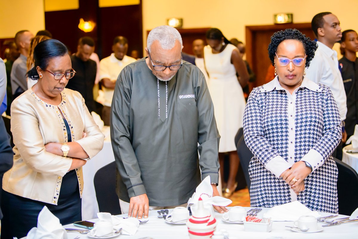 Rwanda L. Fellowship tweet media