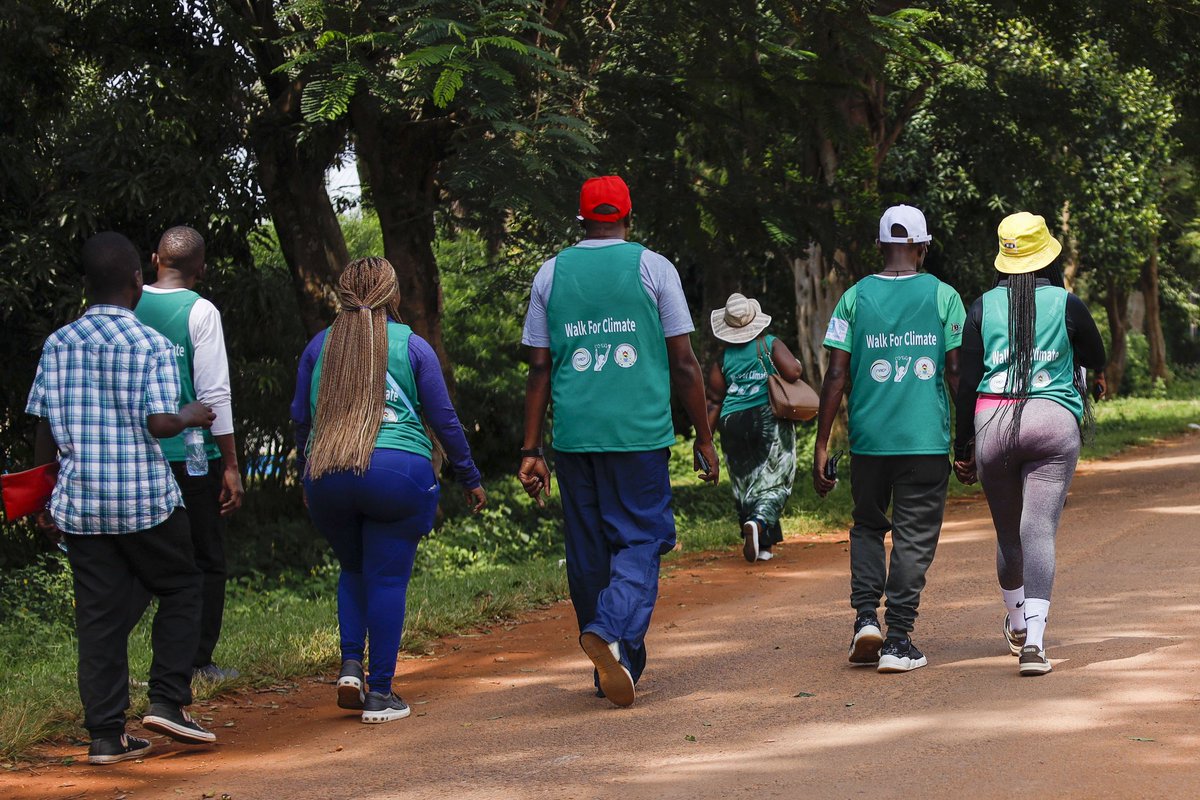 AliDidaat's tweet image. Taking a stand for the planet! We walked for climate change awareness in Entebbe City, promoting sustainability and action for a greener future #ClimateAction #SLCTripWithKAOPP_D2 #شجون_الهاجري