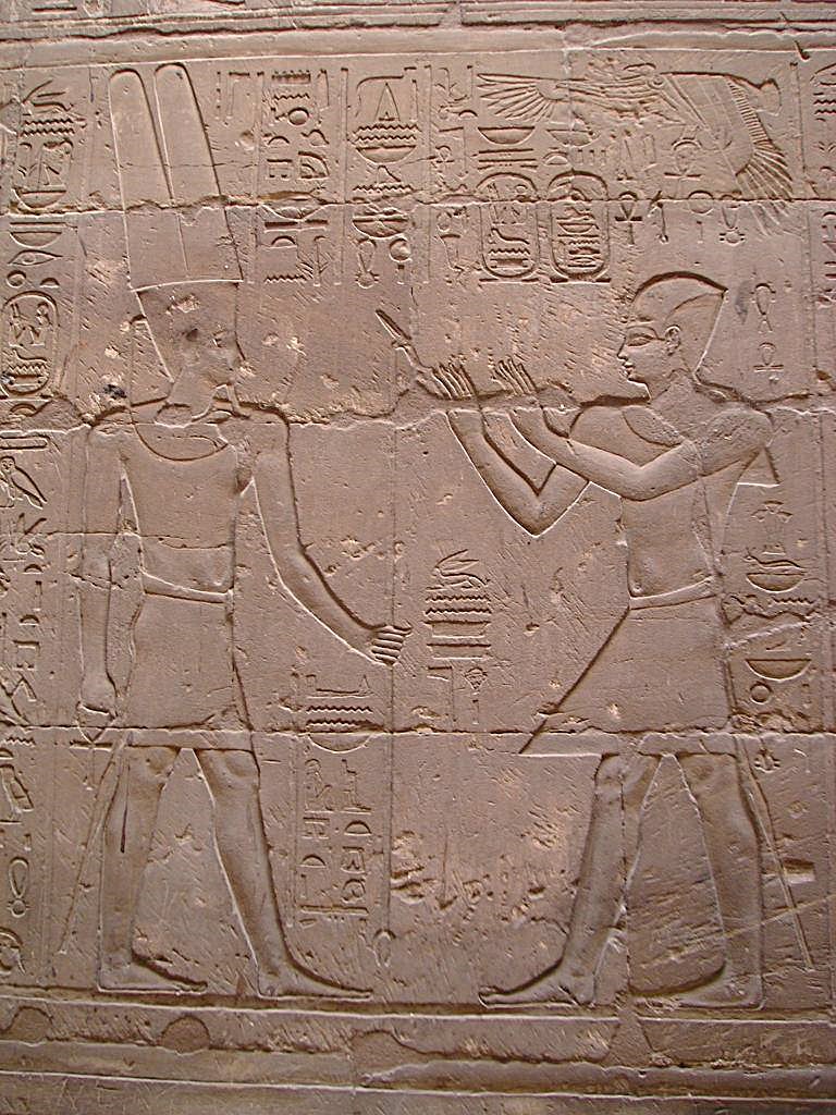 egyptomuseum's tweet image. It is thought that Alexander the Great was born on the 20th of July, 356 B.C., and so on this date, we share with you an image where Alexander himself is depicted at Karnak Temple as pharaoh, stood in praise before the god Amun.
Most famously, Alexander founded the capital of…