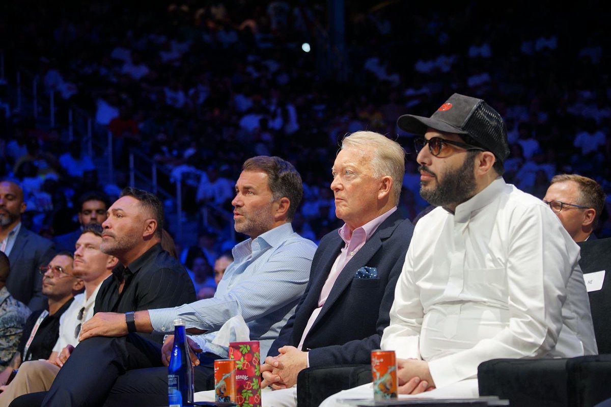 Frank Warren (@frankwarren) on Twitter photo Congratulations <a href="/Turki_alalshikh/">TURKI ALALSHIKH</a> and <a href="/ringmagazine/">Ring Magazine</a> on a brilliant night of boxing in New York. What a great event it was and what great atmosphere! Congratulations <a href="/Turki_alalshikh/">TURKI ALALSHIKH</a> and <a href="/ringmagazine/">Ring Magazine</a> on a brilliant night of boxing in New York. What a great event it was and what great atmosphere!