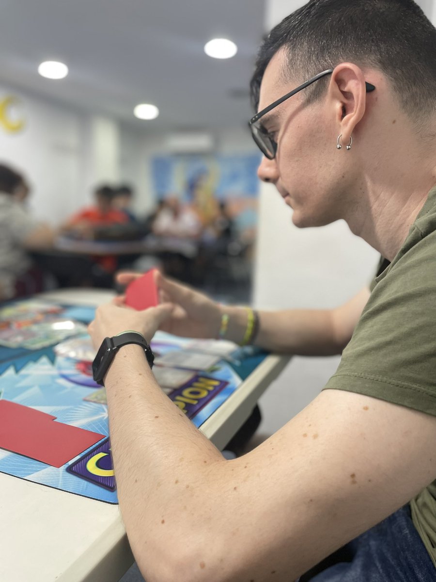 TorterretaTeam's tweet photo. Β‘Empezamos la temporada con ganas! π₯³
Nuestro jugador @JonaPTCG gana el primer Challenge de la temporada en casa #DComic π
@JCCPokemonES π’ https://t.co/pXiZj59lWP