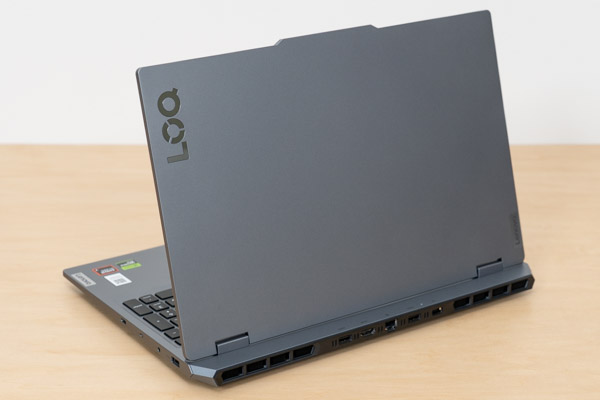 thehikaku's tweet image. Lenovo LOQ 15AHP10のゲーミングノートPCをレビューしました。
GeForce RTX 5060の最新GPUを搭載しながら、16万円台で購入することができ、コスパが非常に高いです。
thehikaku.net/pc/lenovo/25Le…
#PR #lenovo