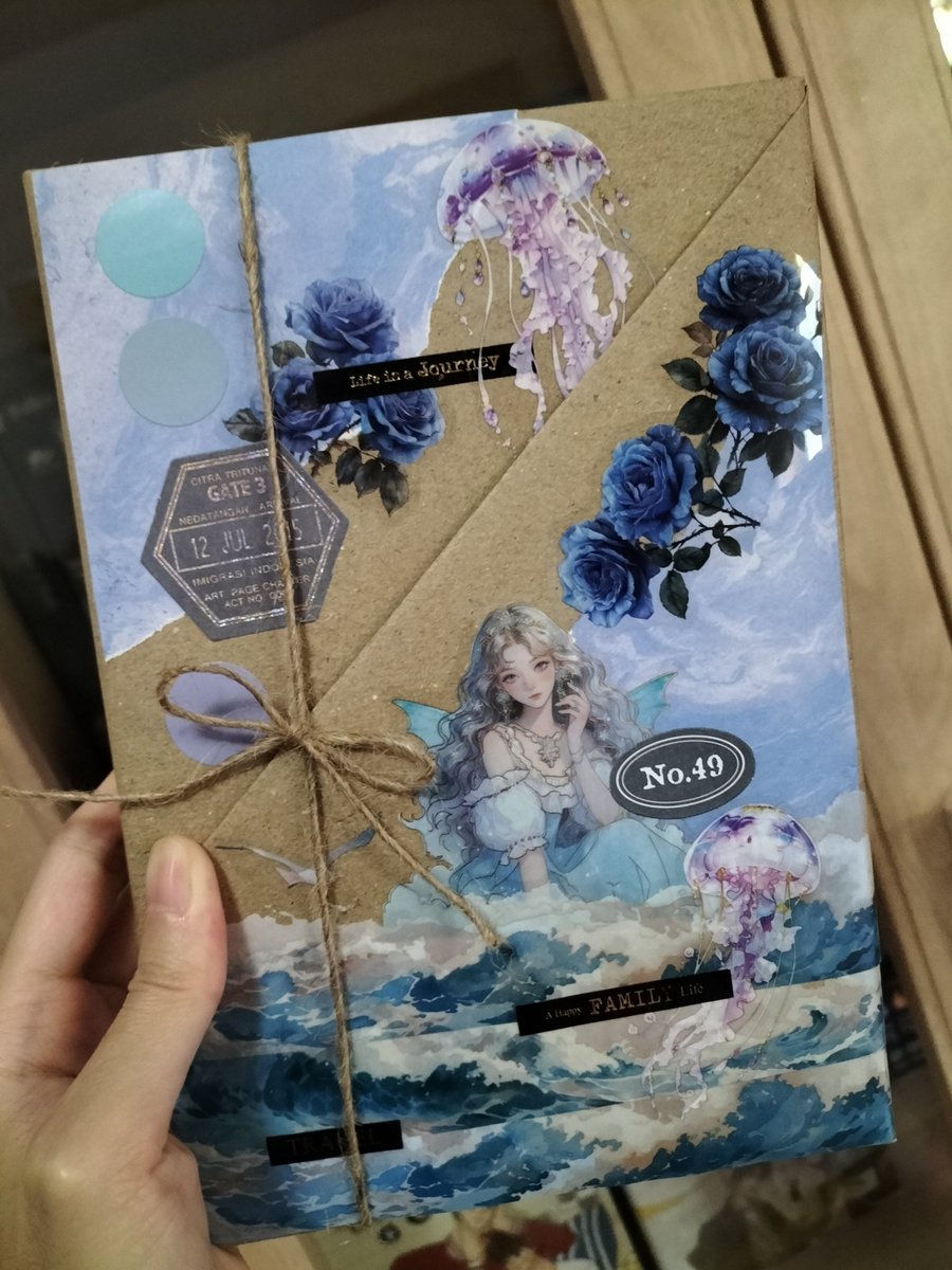 0011_noodee's tweet image. กลับมาห่อหนังสือแบบเล่นใหญ่อีกแล้ว