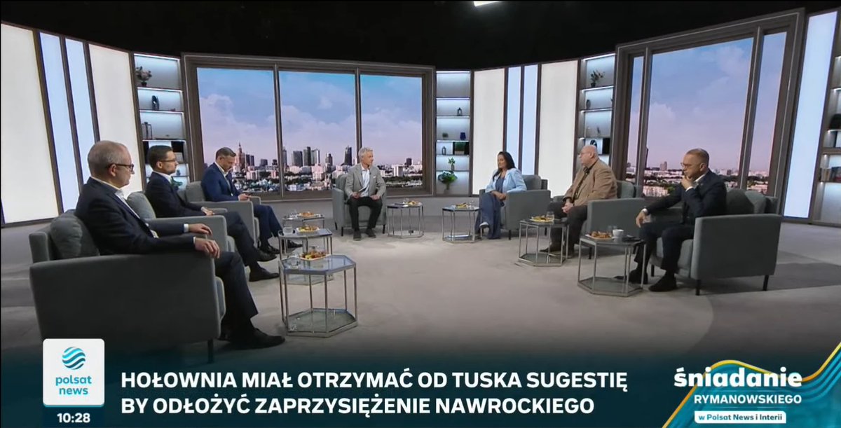 💬 [Do <a href="/BoguckiZbigniew/">Zbigniew Bogucki🇵🇱</a>] Jeżeli proeuropejskość ma dla pana wymiar pejoratywny to bardzo współczuję. My jesteśmy przede wszystkim Polakami, potem Europejczykami, a w następnej kolejności obywatelami świata. Jeżeli mówi pan o głupotach Unii Europejskiej, to najpierw bijcie się we