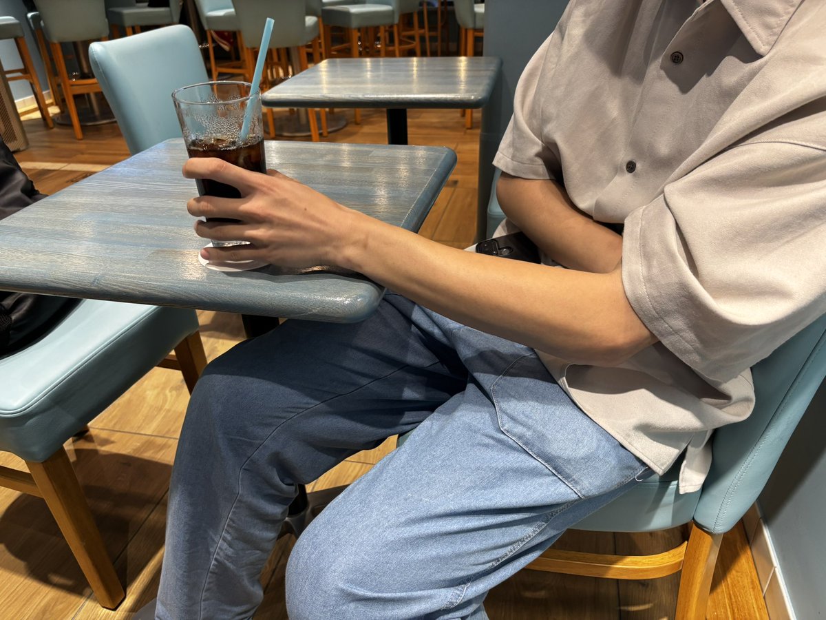 不倫のユニバース戦士きた