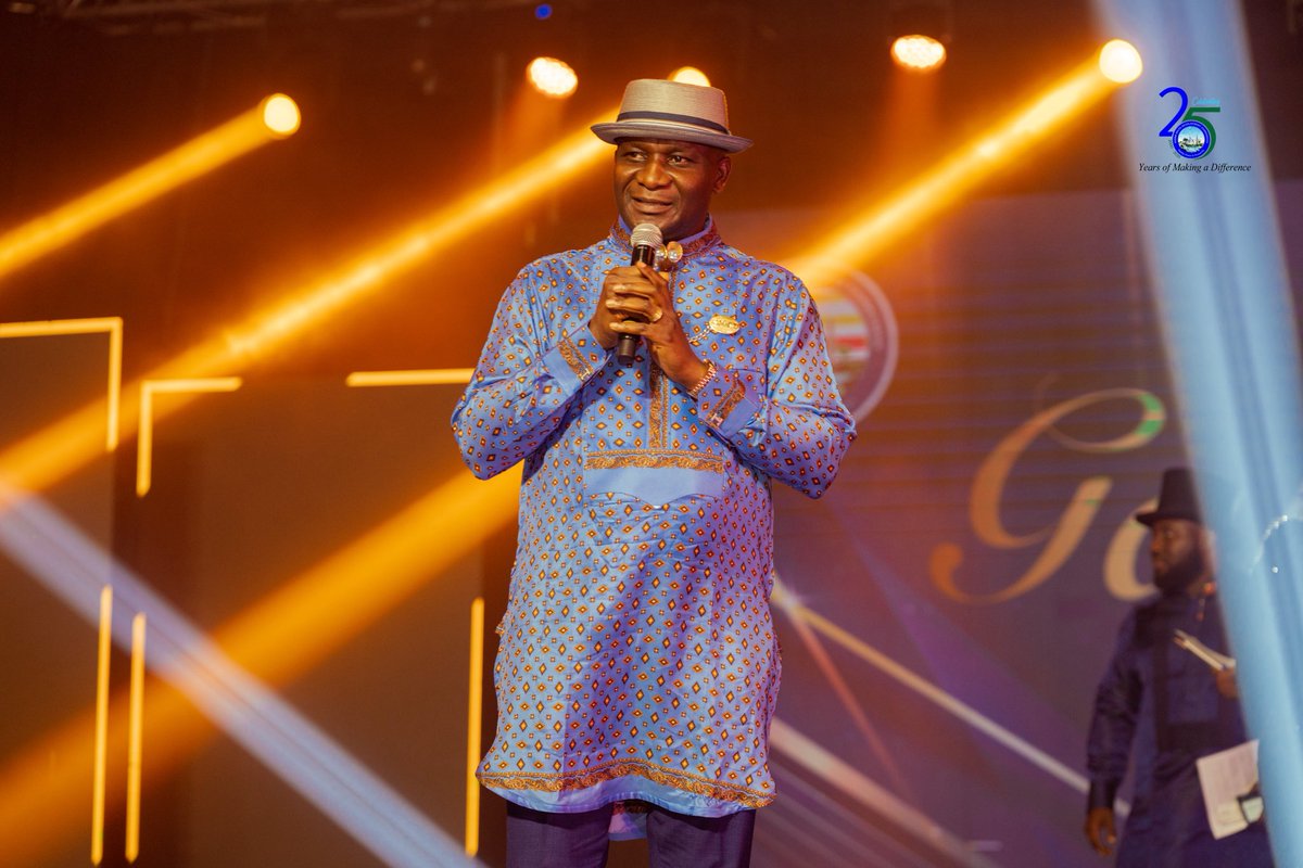 NDDCOnline's tweet photo. PHOTO SPEAK: NDDC wraps up the 25th anniversary celebration with a colorful Gala & Awards Night.
#TellingOurStory #NDDCAt25 #NDDC25YEARS #MakingaDifference #Transaction2Transformation https://t.co/EiI2KYkoX6