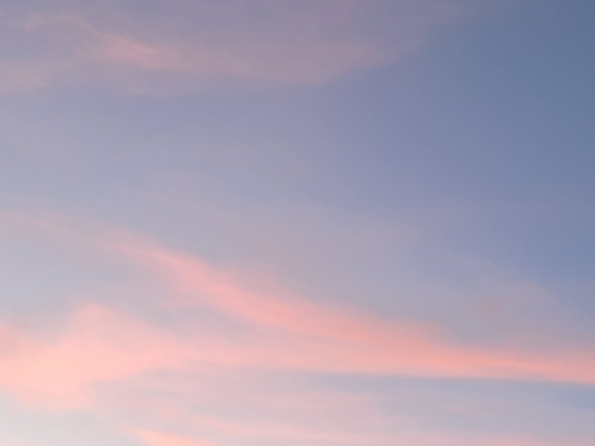 kbspiritsurvive's tweet photo. #Summerskies https://t.co/hXNZEWFHhc