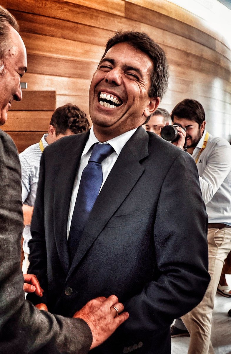 José Jiménez (@josjimn27006332) on Twitter photo <a href="/ErnestoEkaizer/">Ernesto Ekaizer</a> A ésto se llama el colmo del cinismo" que me quiten lo bailao"
a lo hecho pecho " al desastre de la DANA mi recompensa por los daños morales a mi persona"
P.D. gracias Alberto Núñez Feijoo <a href="/ErnestoEkaizer/">Ernesto Ekaizer</a> A ésto se llama el colmo del cinismo" que me quiten lo bailao"
a lo hecho pecho " al desastre de la DANA mi recompensa por los daños morales a mi persona"
P.D. gracias Alberto Núñez Feijoo