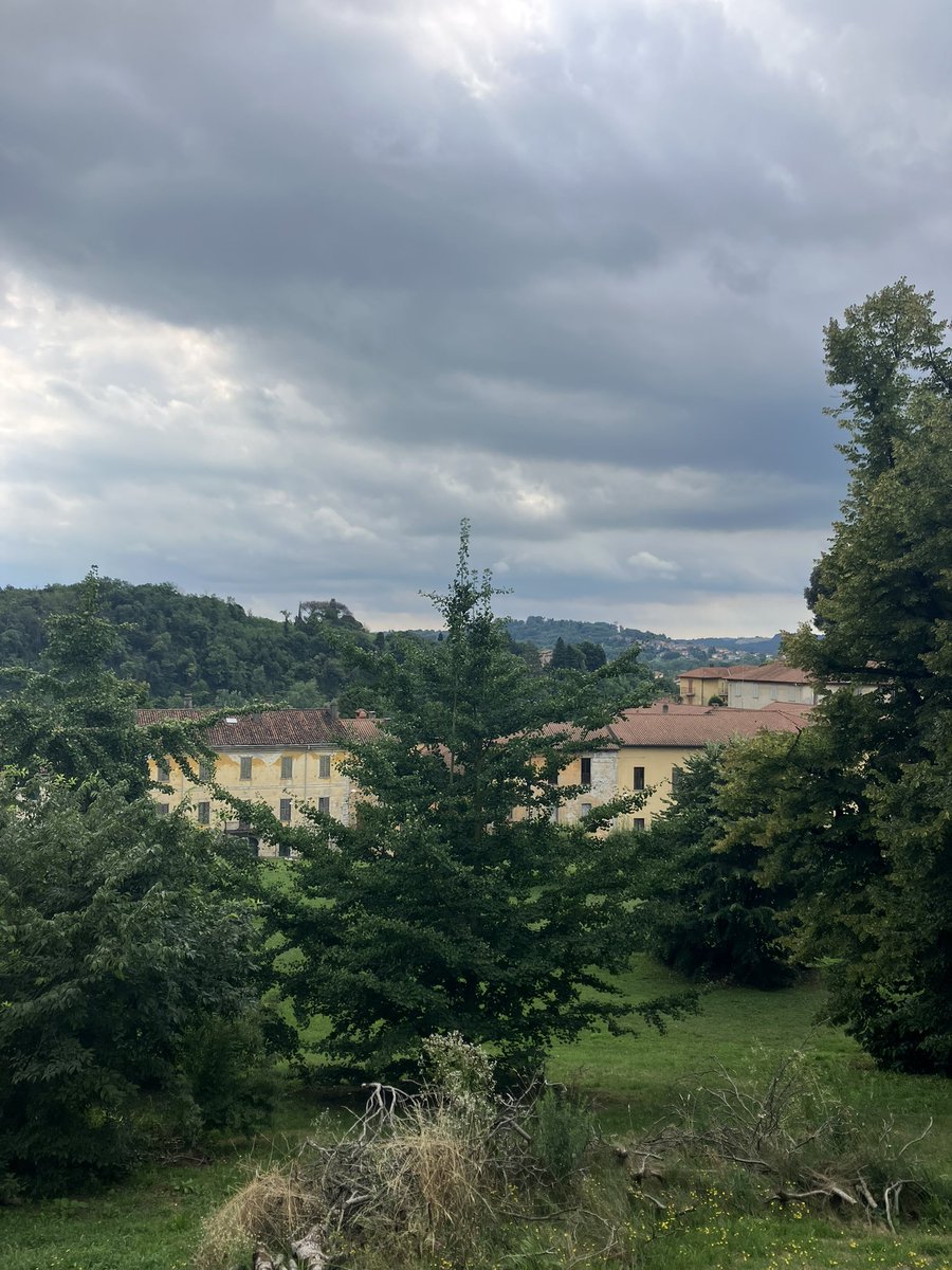 PrevotCecile's tweet image. Agréable dimanche ! #Lombardia #Italia