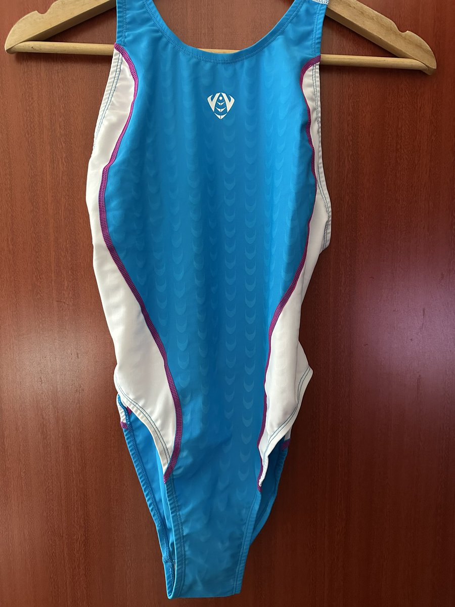 通过定制的方式还原了我心目中最好看的竞泳