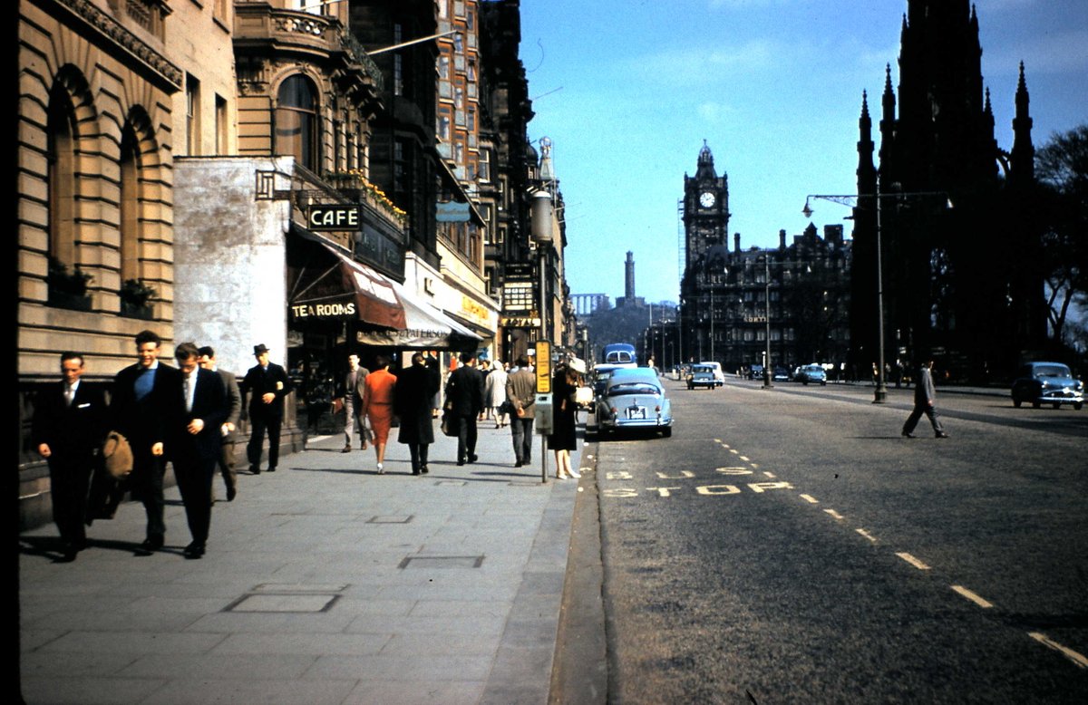 allhailtwit's tweet image. Edinburgh, 1960. I post photographs taken by me since 1954. 180 unique historic street scenes of the UK and Ireland are included in my book "Forgotten Times" to be published soon. A limited number available to pre-order from Amberley Publishing. #Edinburgh #Scotland