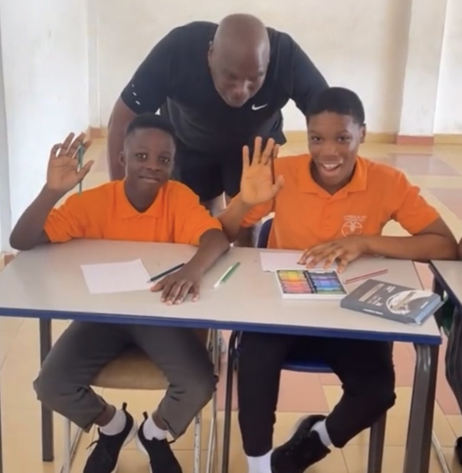 Juvenis (@juvenis) on Twitter photo Empowering the next generation through creativity, structure, and support. This is what our work is all about. <a href="/ashmoleia/">Ashmole Int Academy</a> <a href="/Jenni_Lioness/">OfficialJenniSteele</a> <a href="/LudwigNiiJr/">Ludwig Nii Jr</a> <a href="/MistaGoode/">Winston Goode</a> #Ghana2025 🇬🇭🙌🏾 Empowering the next generation through creativity, structure, and support. This is what our work is all about. <a href="/ashmoleia/">Ashmole Int Academy</a> <a href="/Jenni_Lioness/">OfficialJenniSteele</a> <a href="/LudwigNiiJr/">Ludwig Nii Jr</a> <a href="/MistaGoode/">Winston Goode</a> #Ghana2025 🇬🇭🙌🏾