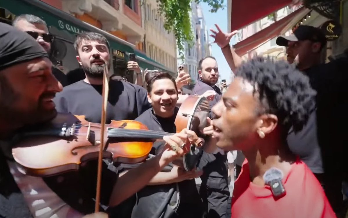 AVENGERS TOPLANDI YAYINI KURTARMAK İÇİN HMAERLLKMGHREMIOKLAHREMIOAGMERLKA