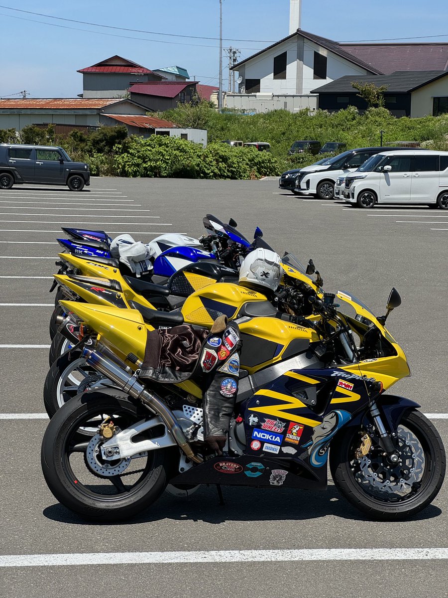 たすく tweet media