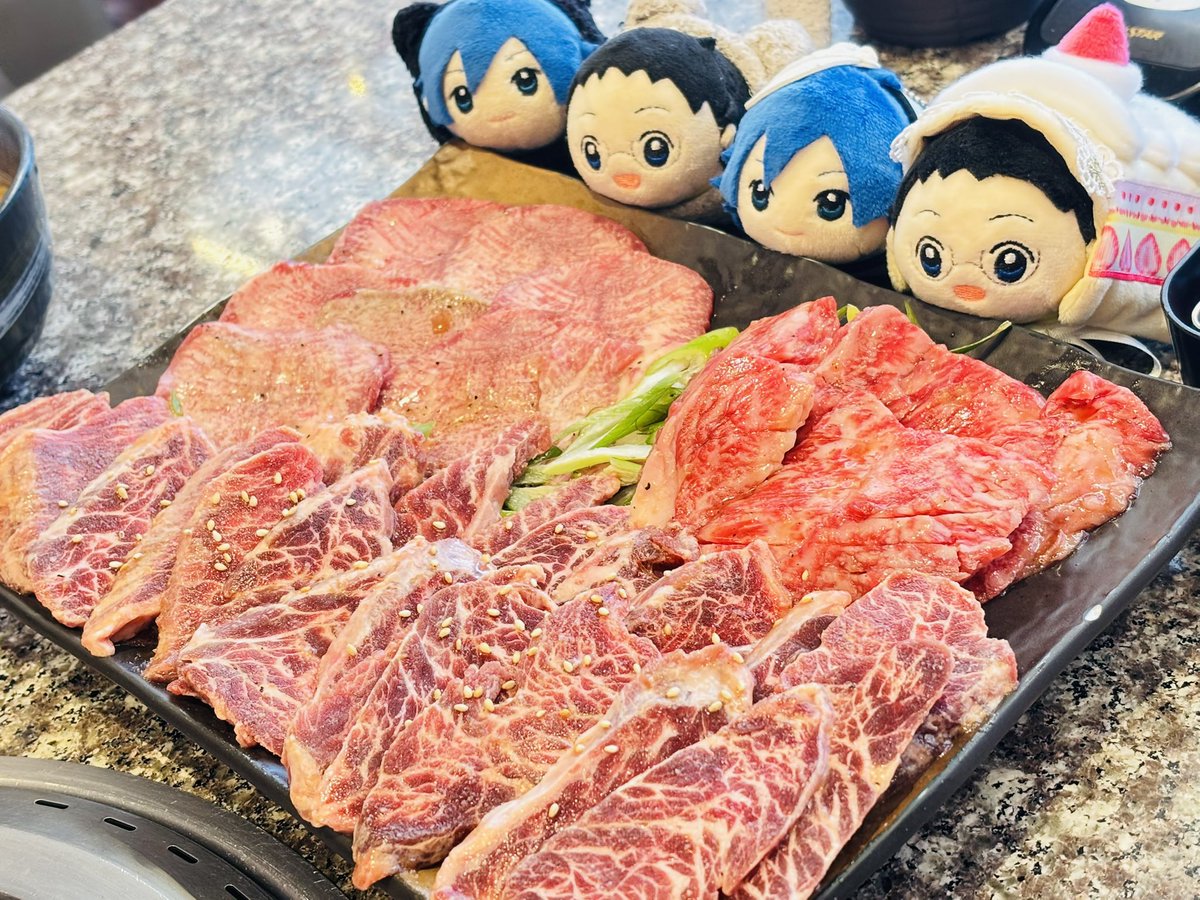 アフター〜〜！肉ぅぅぅ！！
脱稿した後の肉はうめぇなあ🥩🔥