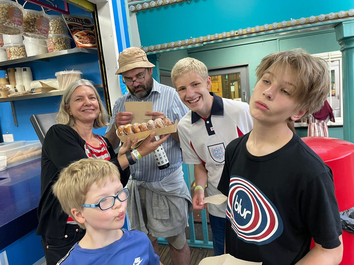 Kate Bod tweet media