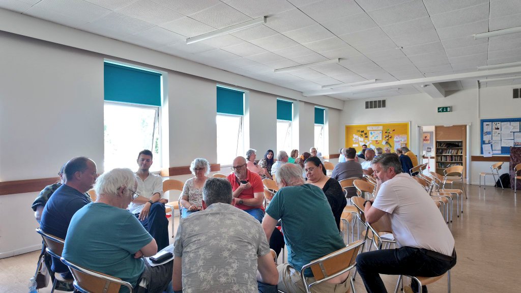 I hosted my latest town hall yesterday, and we had a good discussion about transport, the Orwell Bridge, and a Northern Bypass.

My next event's theme will be the town centre.

Find out more about my Summer Series and fill out my Residents' Survey to RSVP: jackabbott.org/summerseries