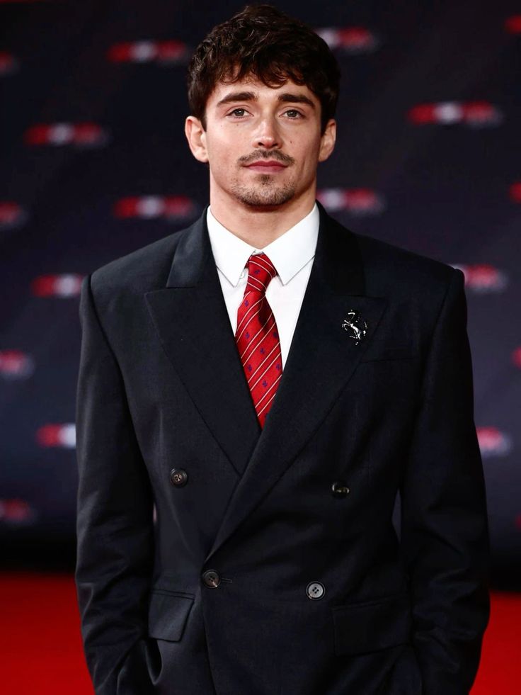 ₍ᐢ..ᐢ₎❤︎ ─ 몬스티즈의 마음이 여린 래퍼 토끼공주 김아사 .ᐟ.ᐟ tweet media