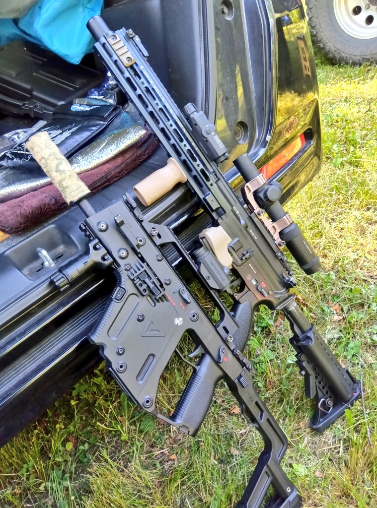 タケウチフィールド定例戦✨️
遊んで頂いた皆様、ありがとうございました！🙇
法面駆け上がり過ぎて足ガクガクです😂

#タケウチフィールド　
#サバゲー
#定例戦