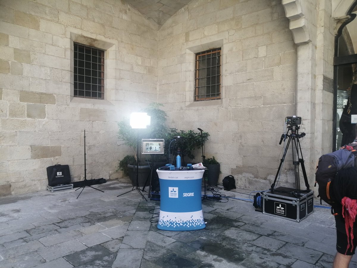 Margeners de Guissona (@margeners) on Twitter photo Avui som a Lleida, amb motiu de la Festa Major de l'<a href="/IEILleida/">INSTITUT D'ESTUDIS ILERDENCS</a>. Actuem juntament amb <a href="/CdLleida/">Castellers de Lleida</a> i <a href="/MalfargatsDP/">〽️alfargats De Pallars</a>.
#FestaMajorIEI #CulturaPopular #Castells Avui som a Lleida, amb motiu de la Festa Major de l'<a href="/IEILleida/">INSTITUT D'ESTUDIS ILERDENCS</a>. Actuem juntament amb <a href="/CdLleida/">Castellers de Lleida</a> i <a href="/MalfargatsDP/">〽️alfargats De Pallars</a>.
#FestaMajorIEI #CulturaPopular #Castells