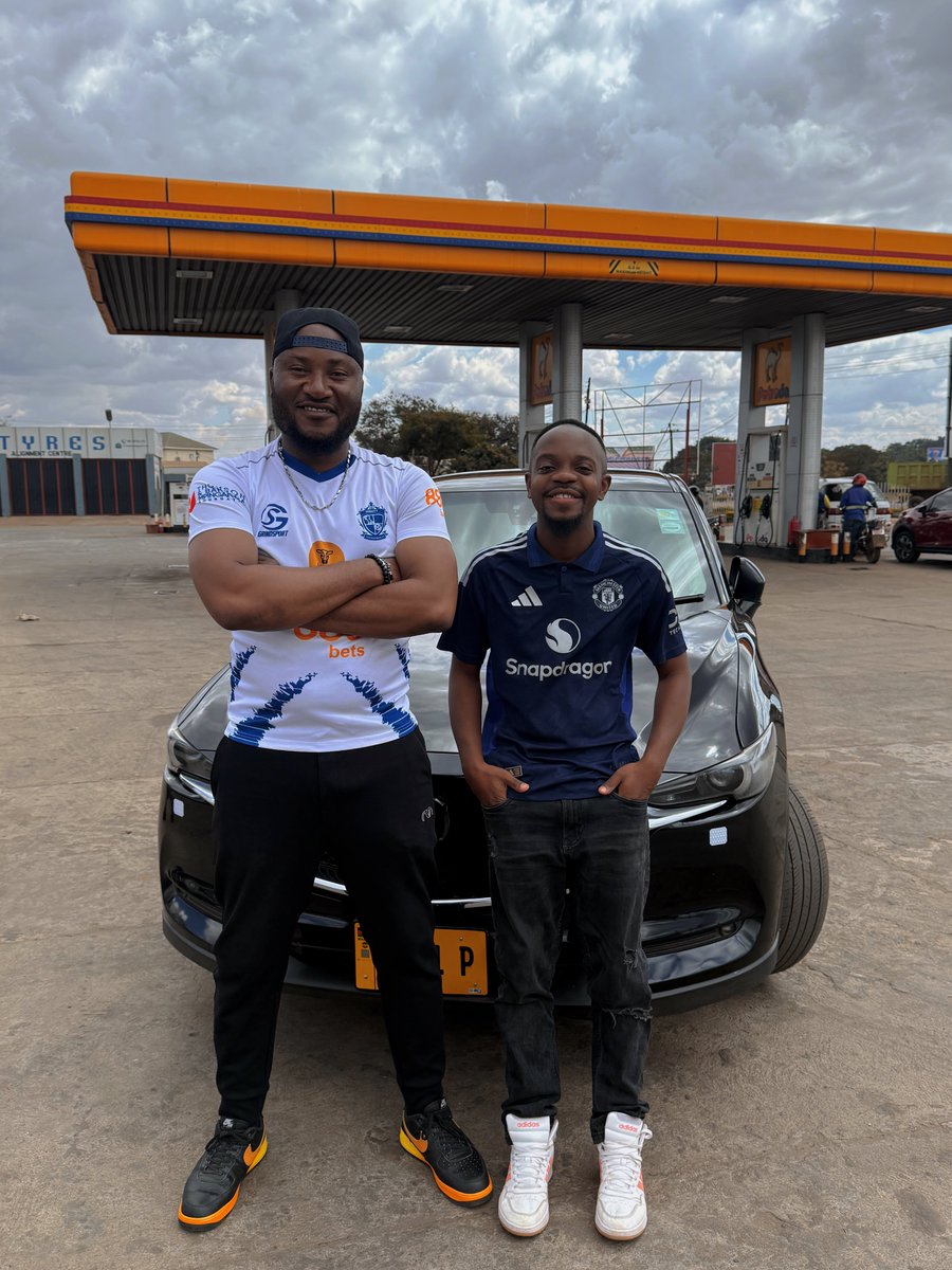 PhyzixMw's tweet image. Nyerere tiyeni ku stadium!!! 🐜🐜🐜