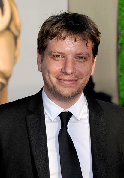 NolanAnalyst's tweet image. Gareth Edwards praising Christopher Nolan's The Dark Knight:
“When I’ve watched The Dark Knight more analytically, as a filmmaker, I’ve noticed things that go against the way we’re supposed to do them. Like there’s music throughout that movie, yet they pull it right out during…