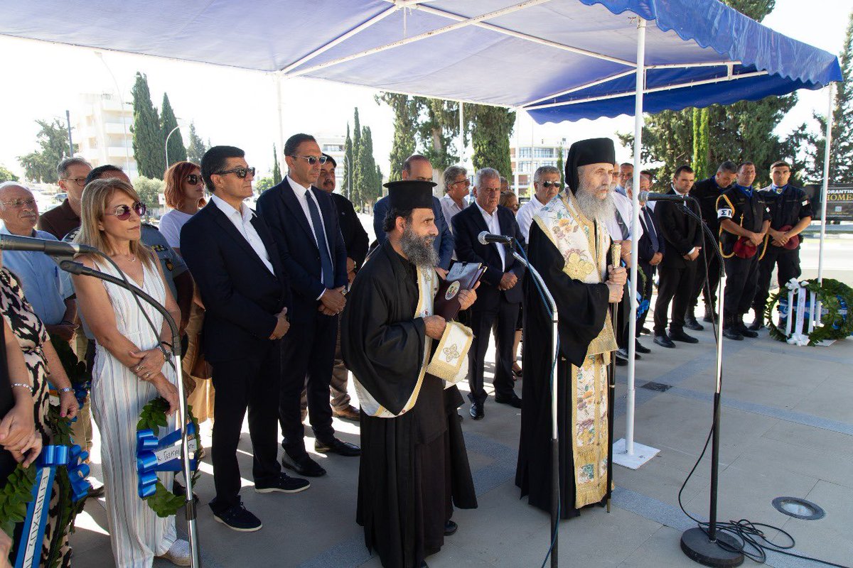 K_Ioannou's tweet image. Με αισθήματα σεβασμού και βαθιάς συγκίνησης, παρευρέθηκα σήμερα στον Καθεδρικό Ναό Αγίου Θεοδώρου στην Πάφο, εκ μέρους της Πολιτείας, για το ετήσιο μνημόσυνο των πεσόντων κατά το πραξικόπημα της 15ης Ιουλίου 1974 της Επαρχίας Πάφου. Τιμούμε σήμερα όλους εκείνους, στρατιώτες,…
