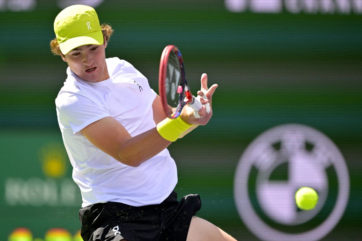 FonsecaActuFr's tweet image. João will return to the court in exactly two weeks, starting in Toronto 🇨🇦
Are you ready for the first American hard court swing? 🇧🇷