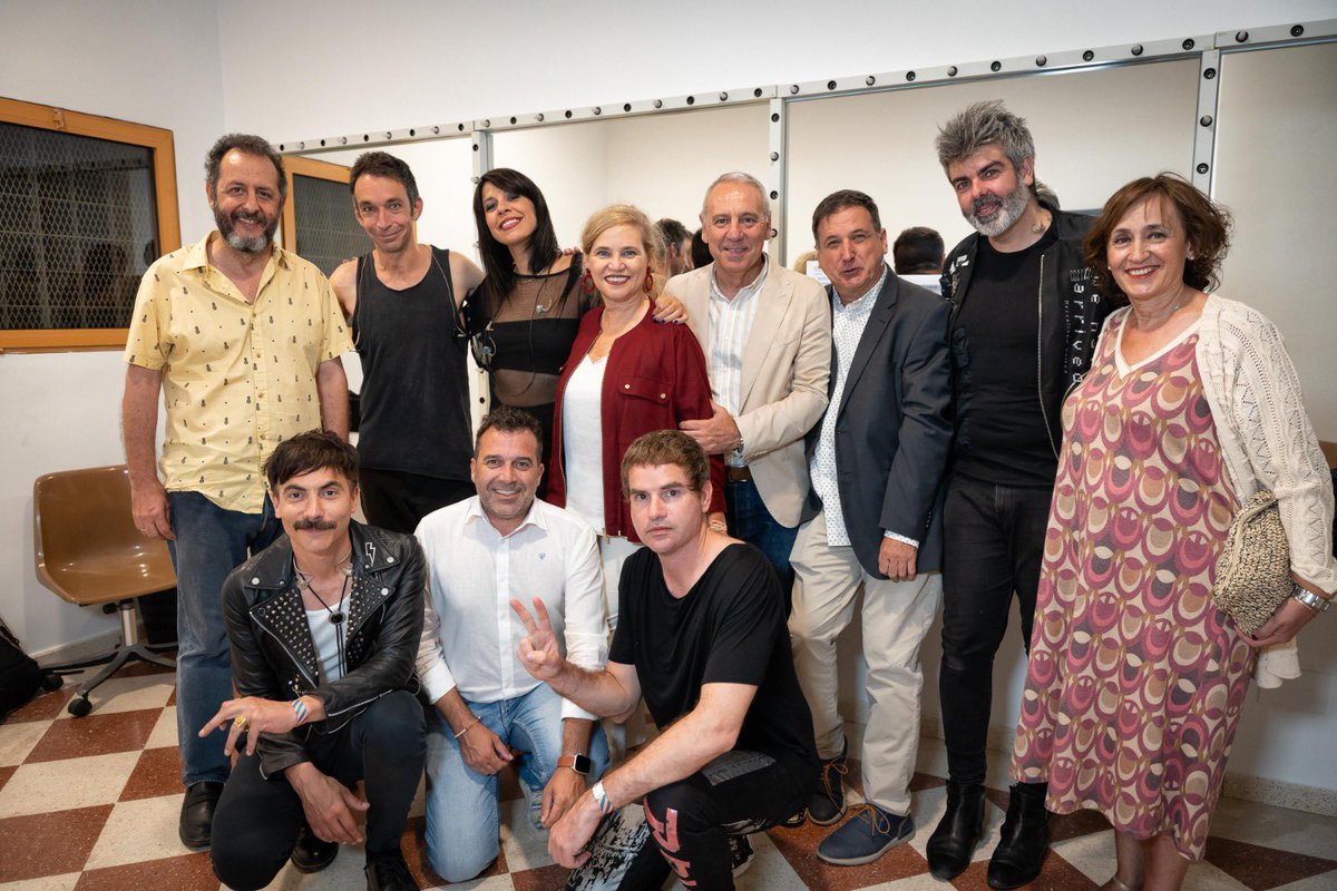 Diputación de Huelva (@dipuhu) on Twitter photo 🎶 El Foro Iberoamericano vibró con una Noche Indie inolvidable. #Shinova, #Dorian, #LosMalos y #DJDaniStereolab hicieron temblar La Rábida con su energía.
🎤 La diputada <a href="/GraciaBaquero/">GRACIA BAQUERO DELCA</a> acompañó esta gran cita cultural impulsada por <a href="/DipuHU/">Diputación de Huelva</a> . #CulturaViva 🎶 El Foro Iberoamericano vibró con una Noche Indie inolvidable. #Shinova, #Dorian, #LosMalos y #DJDaniStereolab hicieron temblar La Rábida con su energía.
🎤 La diputada <a href="/GraciaBaquero/">GRACIA BAQUERO DELCA</a> acompañó esta gran cita cultural impulsada por <a href="/DipuHU/">Diputación de Huelva</a> . #CulturaViva