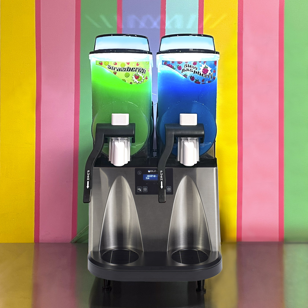 The BUNN Ultra® NX makes frozen drinks easy to serve and hard to resist ❄️ From vibrant drink options to all-day reliability, this machine is built for serious summer traffic. Learn more &gt;&gt; commercial.bunn.com/new-from-bunn/…