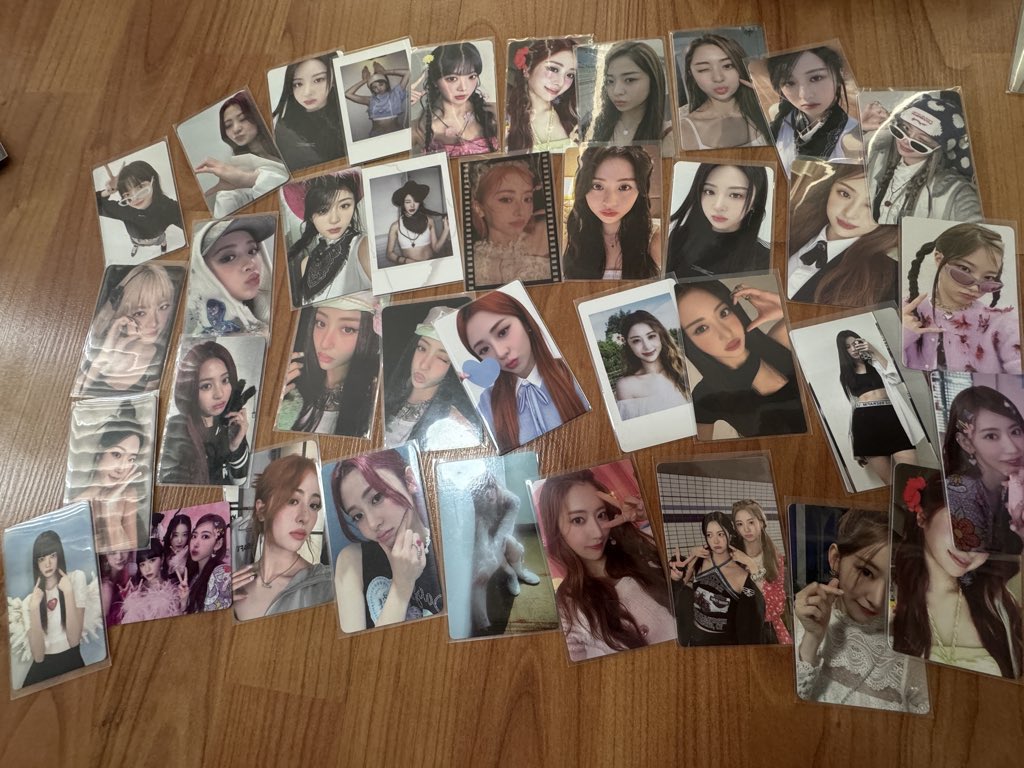 yuyeonfrv's tweet photo. ทั้งหมดในรูป 1500
#ตลาดนัดlesserafim https://t.co/uUzSOiQD2d