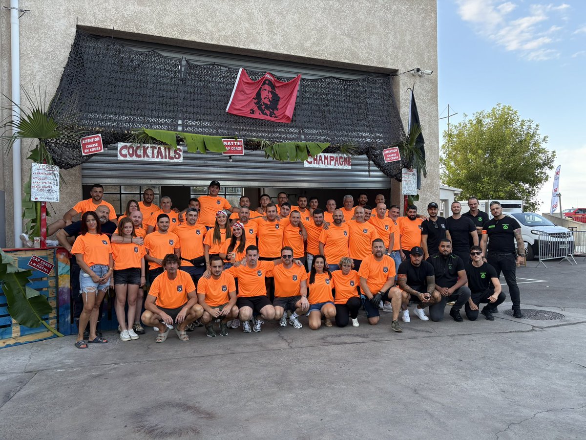 carluorsini's tweet photo. Retour du bal des sapeurs pompiers de Bastia, un grand succès populaire.
Merci à tous pour votre présence et votre implication. https://t.co/qxbqsr4Dm9