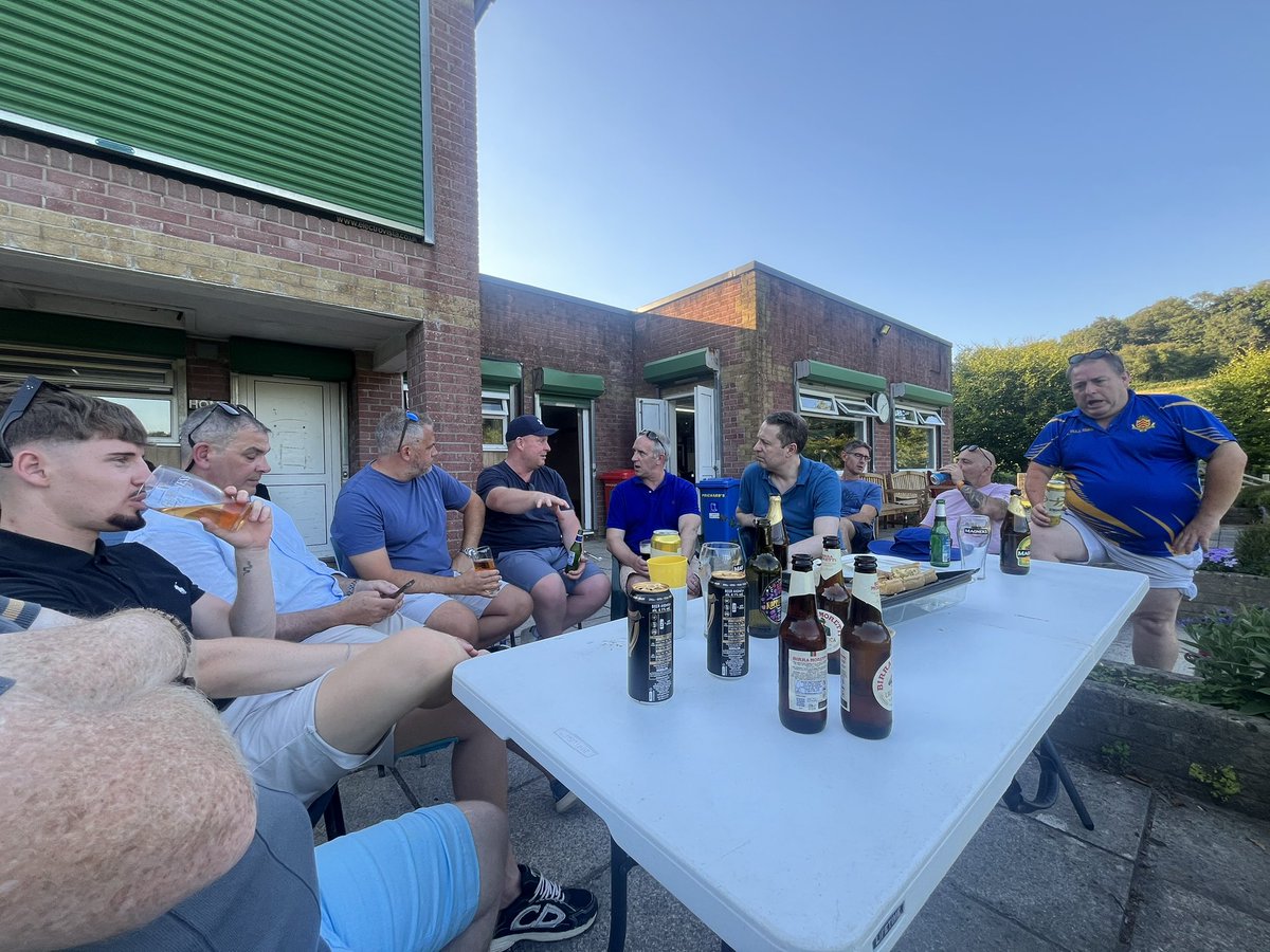 The Sports Dad (@photophil8) on Twitter photo Great to catch up with my old teammates <a href="/MiskinManorCC/">Miskin Manor Cricket Club</a> yesterday. Lovely to talk about the old days when we were half decent. Talk of a match against the current team at the end of the season. The beer was definitely talking! Great to catch up with my old teammates <a href="/MiskinManorCC/">Miskin Manor Cricket Club</a> yesterday. Lovely to talk about the old days when we were half decent. Talk of a match against the current team at the end of the season. The beer was definitely talking!