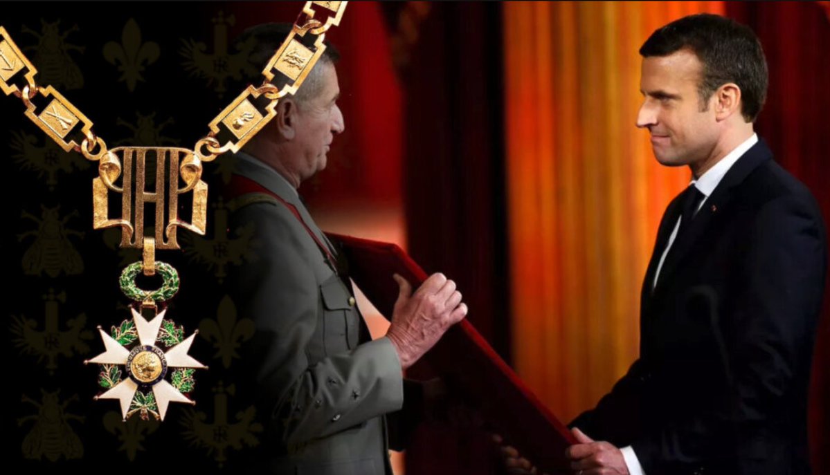 ArtemisInfos's tweet image. Promotion Légion d’Honneur du 14 juillet : Emmanuel Macron va nommer 497 Chevaliers, 68 Officiers, 18 Commandeurs, 4 Grands Officiers et 2 Grand’Croix.
Parmi les Officiers on retrouve Bruno Le Maire, Alexis Kohler ancien secrétaire général de l’Élysée et Rodolphe Saadé,…