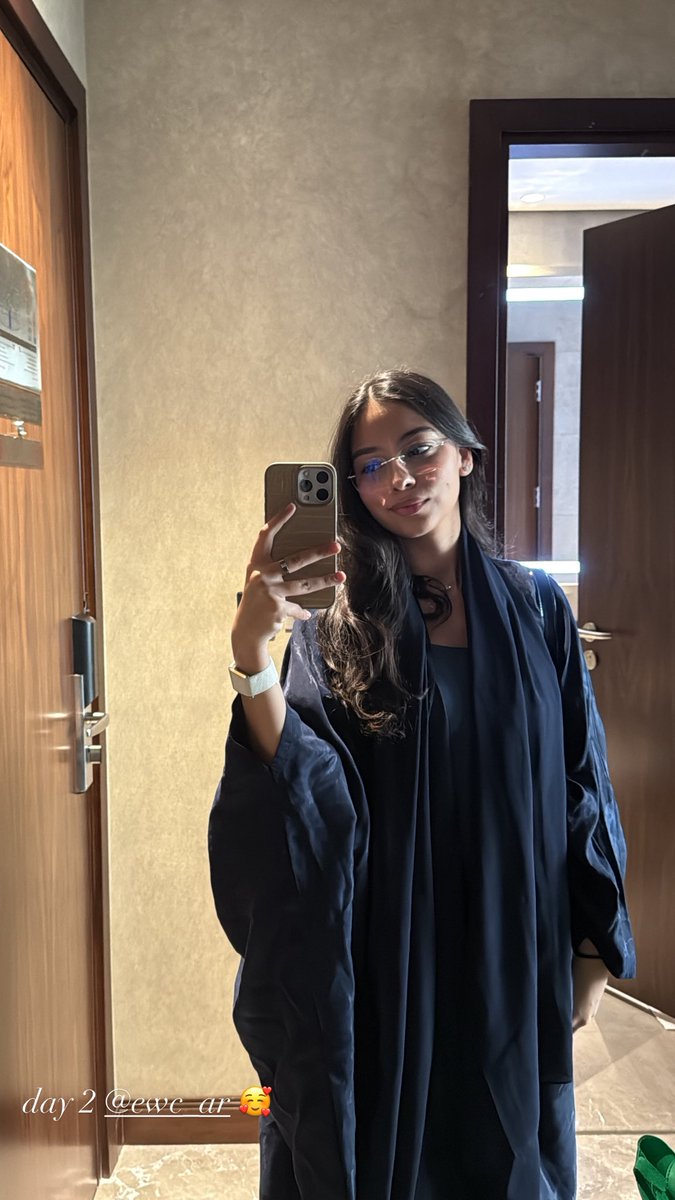 ثاني يوم <a href="/EWC_AR/">كأس العالم للرياضات الإلكترونية</a> يوم النهائي حق فالورنت 💙