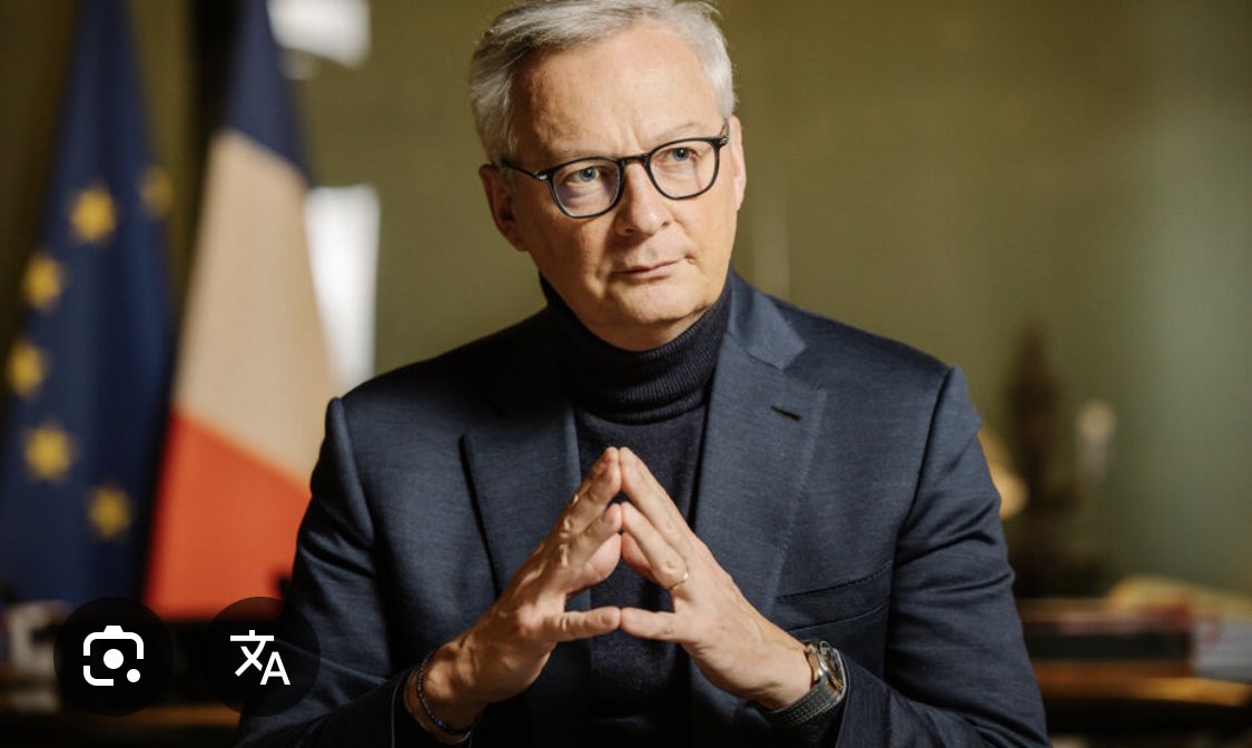 3500 milliards de dettes = Légion d’honneur.
Félicitations <a href="/BrunoLeMaire/">Bruno Le Maire</a> .
Tu es le symbole de la Macronie.