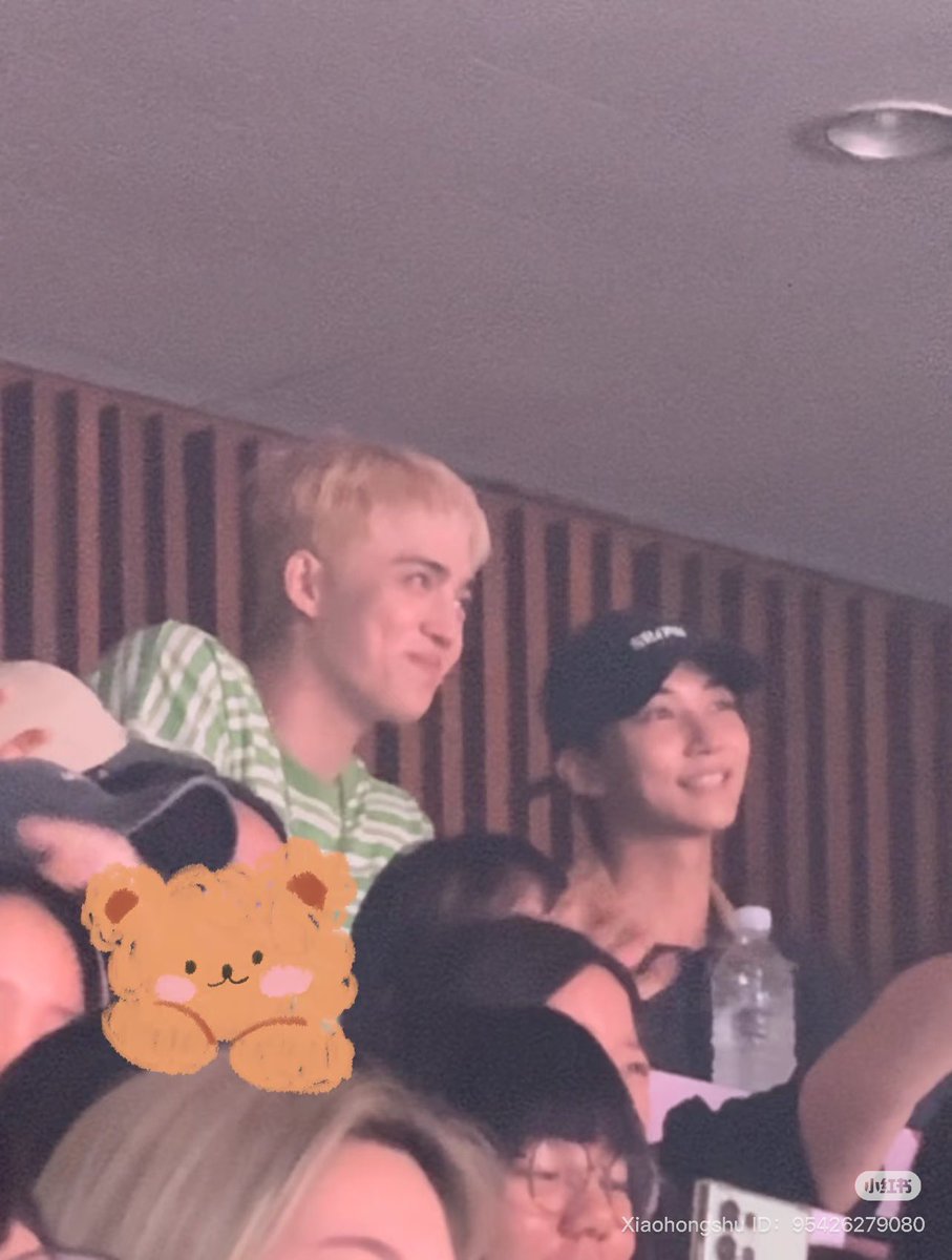 l0veyjh's tweet image. 𖦹ׂ ₊˚⊹⋆ dahil may update sa jeongcheol giveaway tayoz 😋 .ᐟ

— (1) winner of 500 gcash
— (2) winner unsealed dear ver (random member)
— (3) winners of random rpc

➴ mbf me
➴ like &amp;amp; rt  
➴ drop svt pics .ᐟ

ends tba | sabay w daredevil album 😋