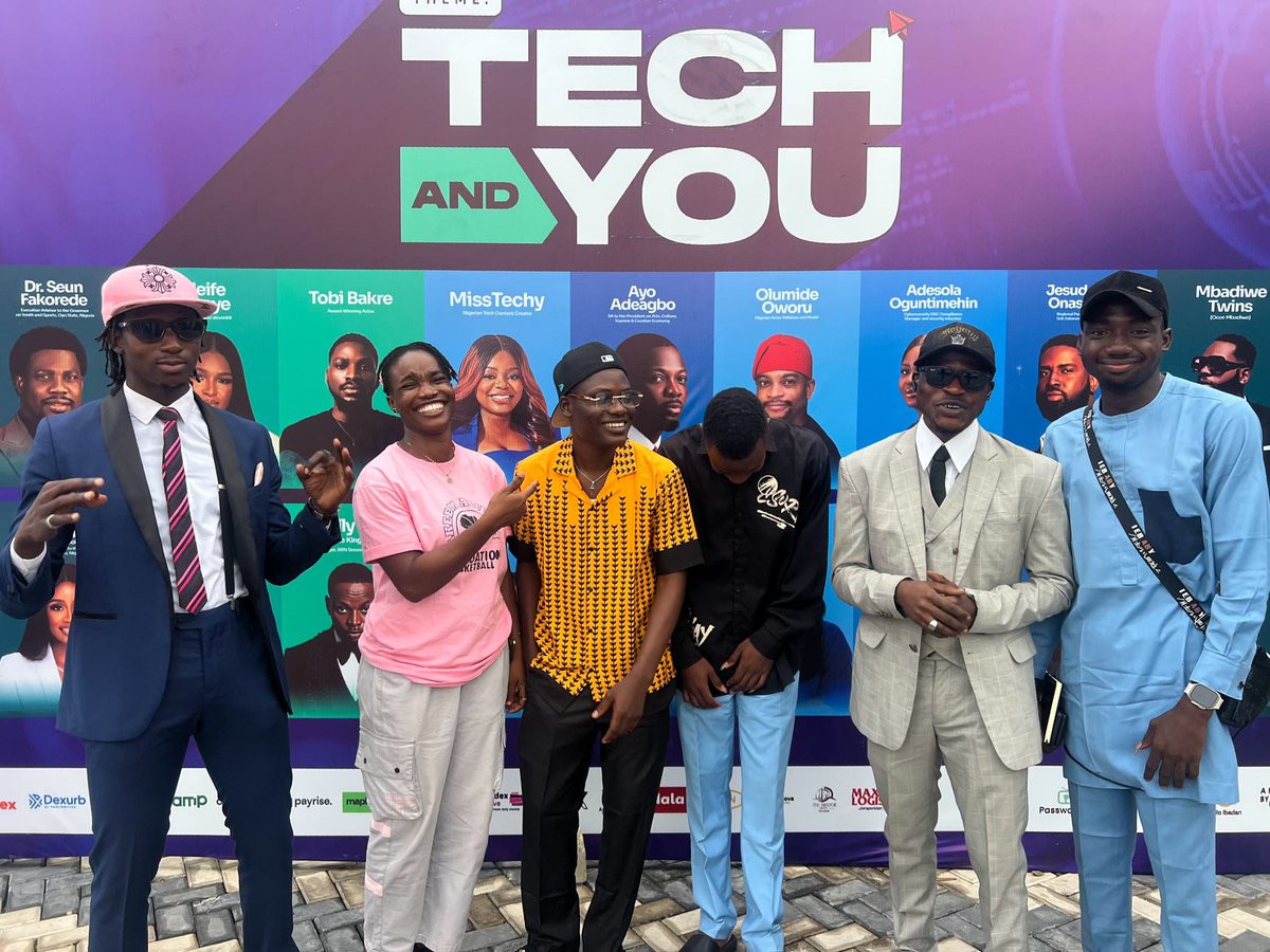 ay90613's tweet image. The session I love most yesterday was when @bsong_HR spoke he talked about how to pitch yourself in the very best manner. he also made a joke about someone who sent a cursed mail when he got a rejection mail😭😂