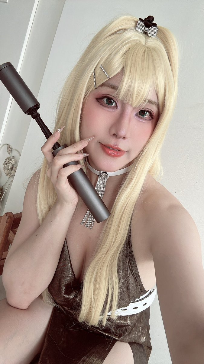 _peardumpling's tweet photo. 妮姬禮服團💕
今天是露菲！
#NIKKEcosplay #NIKKE #cosplay #cosplayergirls https://t.co/YptM0tbCOi