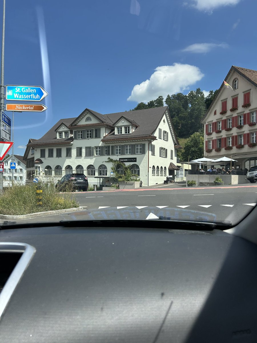 Ganz en liebe Gruess ad <a href="/naehdrescherin/">zora 🎗️🦊🌞🐈‍⬛🦌🦅</a>