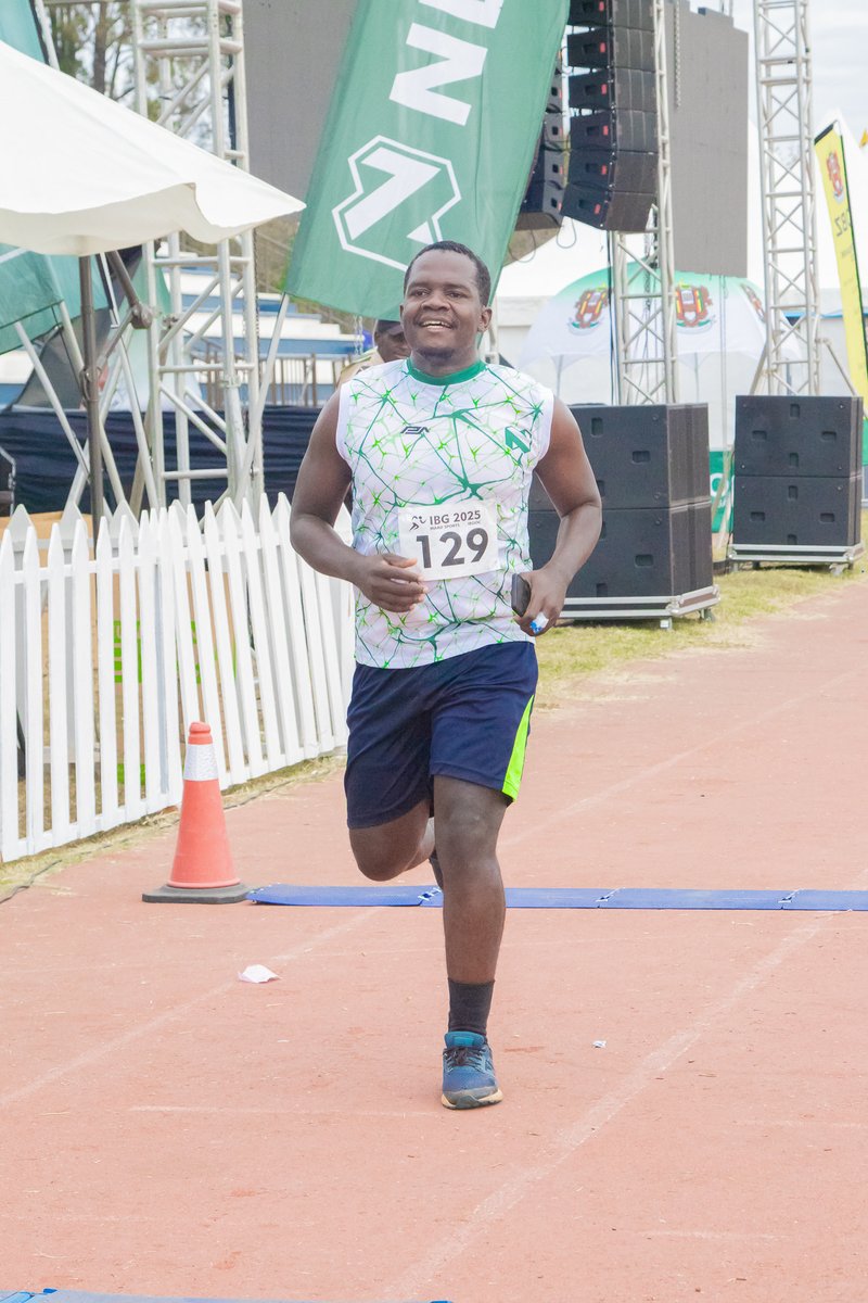 NedbankZimbabwe's tweet image. Day 2 of Interbank Games 2025: An early morning display of wit, endurance, and focus. Our marathon runners showed up and gave it their all!