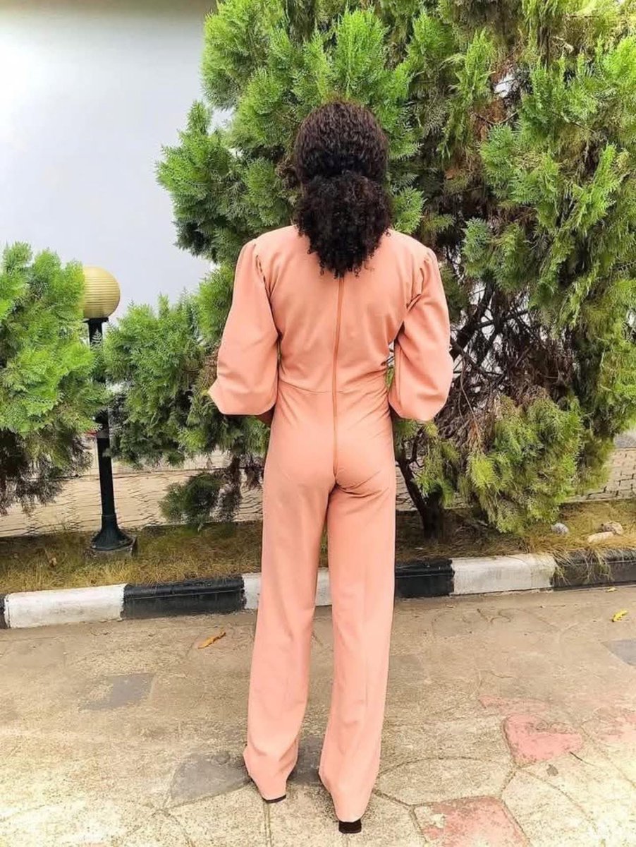 I dedicate this Sunday to all nyashless and faceless mutuals. I come in peace.