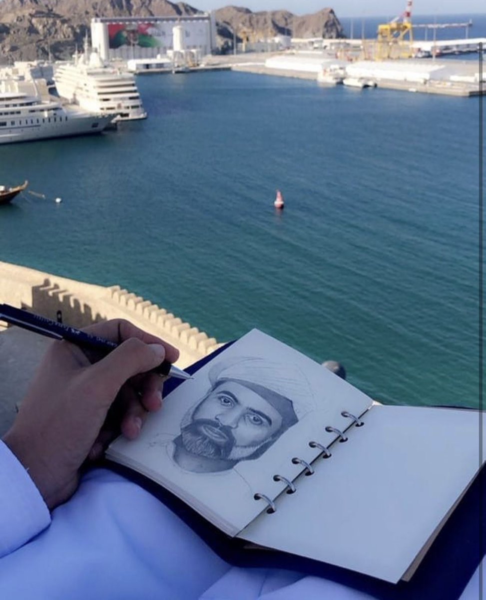 "اذكروه بدعوه" 💛

#قابوس_بن_سعيد