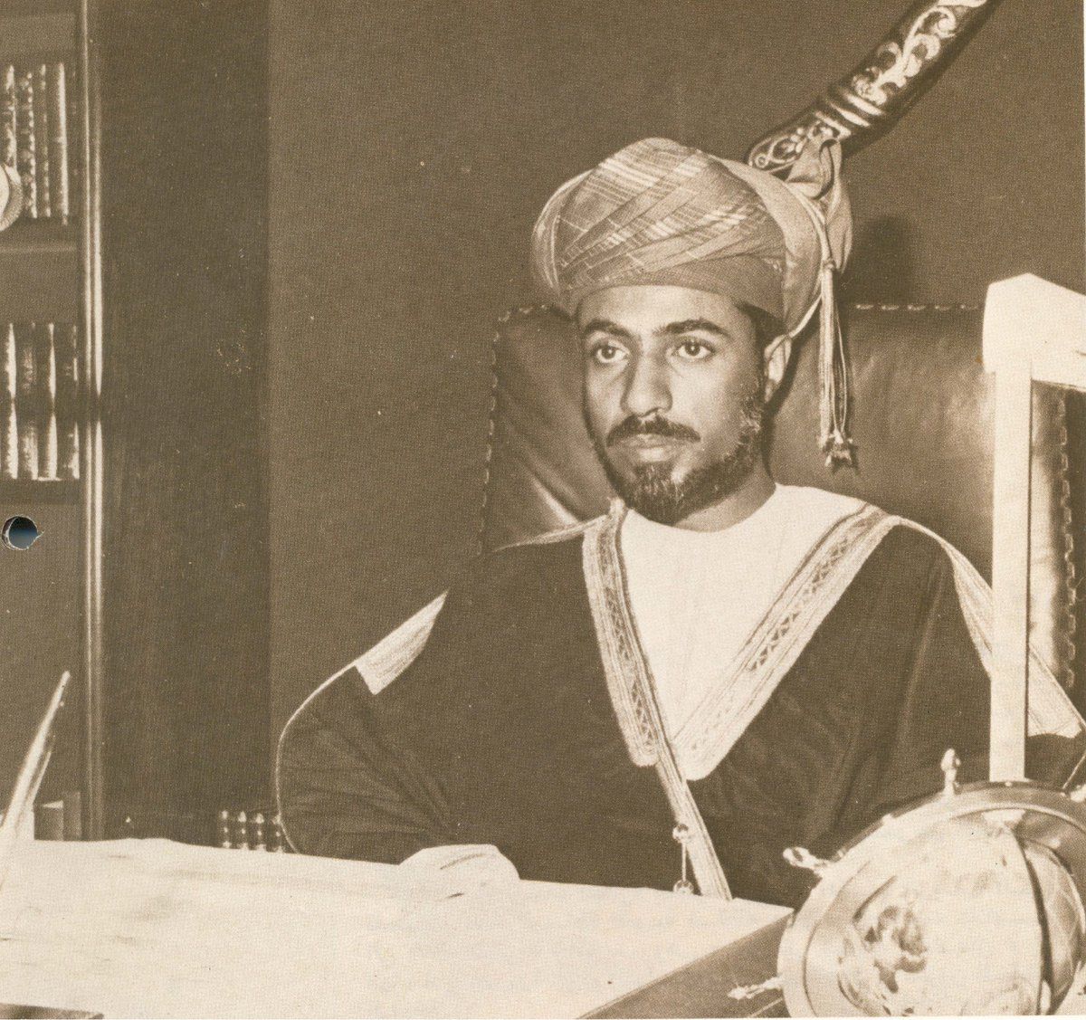 "اذكروه بدعوه" 💛

#قابوس_بن_سعيد