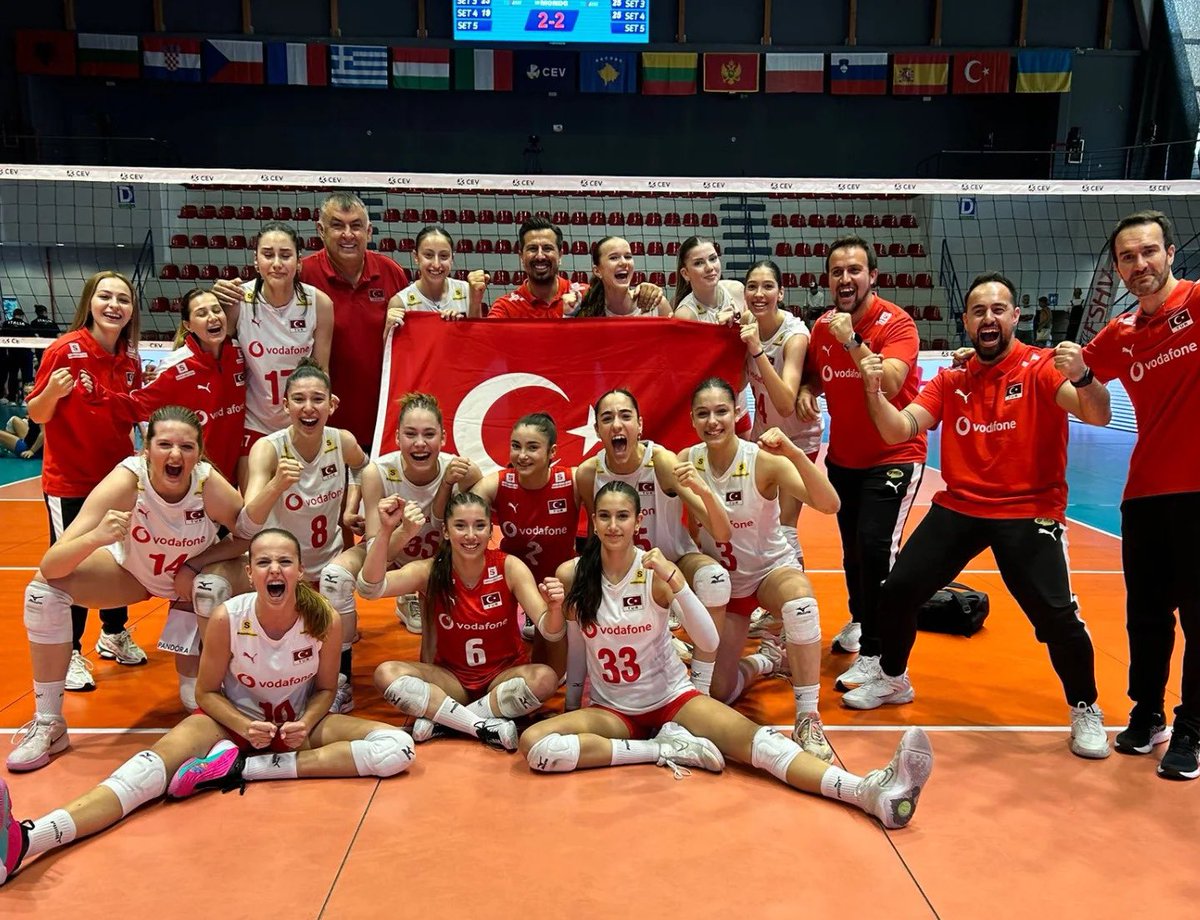 U16/U17 Avrupa Şampiyonası karnemiz 📊

🥇 2019 
4️⃣ 2021
🥈2023 
🔜 Final - 2025