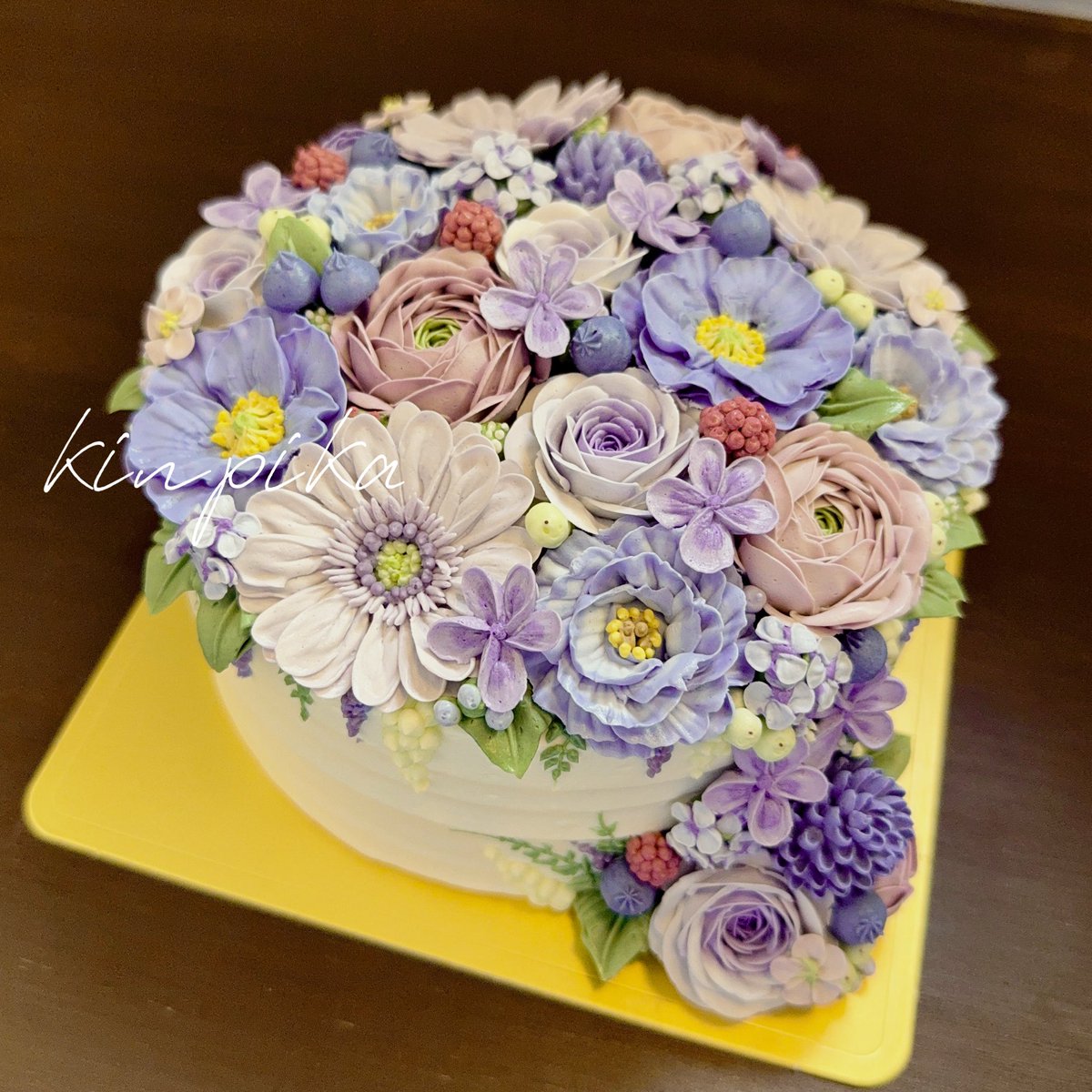 #独学でここまで成長したから一緒に頑張ろう

←2015     2025→

初めてのフラワーケーキは友人への贈り物でした